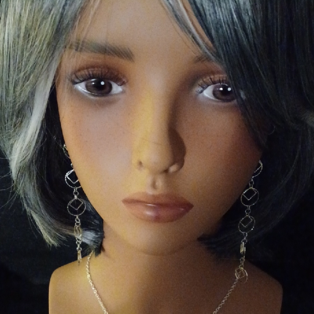 Elegant Silver Necklace